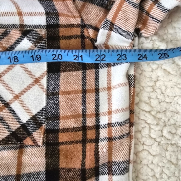 Neutral Plaid Heavy Flannel Shacket size XL - Picture 8 of 14